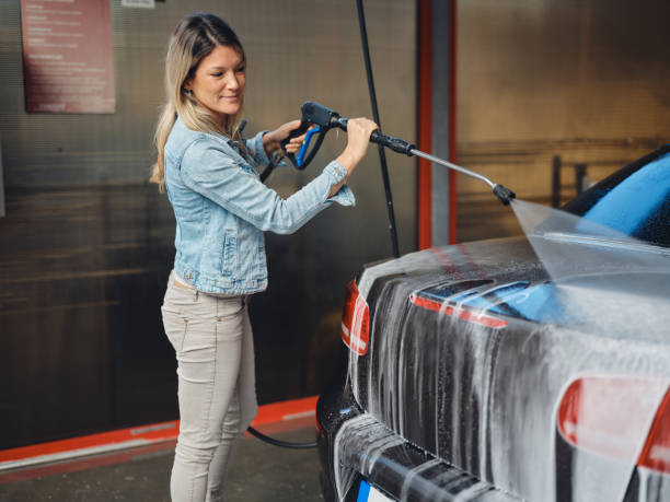 Why Choose Our Certified Pressure Washing Experts for Your Project Needs in Kerman, CA?